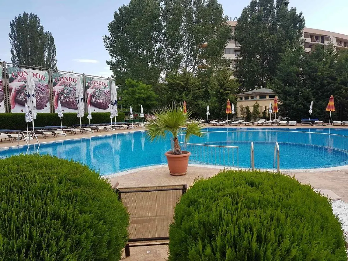 Sunny Beach Plaza 17 Apartment